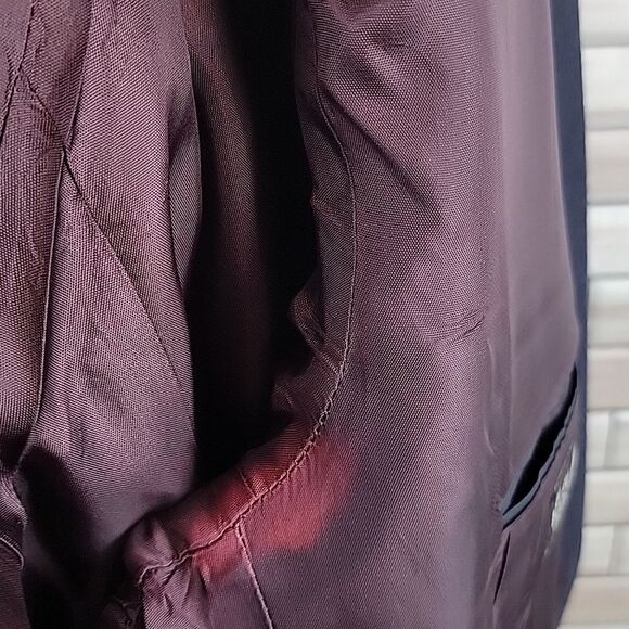 Man in wool Men's navy sport coat Jeffrey Cain style from Hamer's - Picture 12 of 16